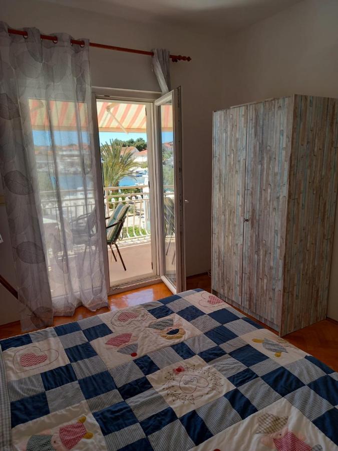 Apartman Rebeka Jezera Luaran gambar